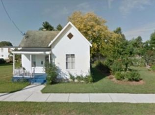 421 N Buckeye St, Osgood, IN 47037