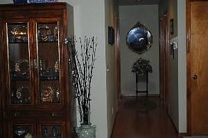 5th image of 520 Broadway Ave