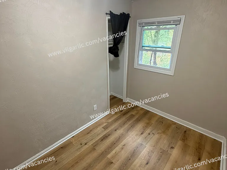 260 Van Buren St — Photo 14