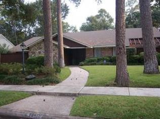 12415 Mossycup Dr, Houston, TX 77024