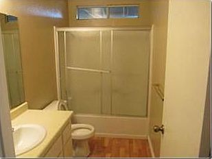 5th image of 1379 Lombard St