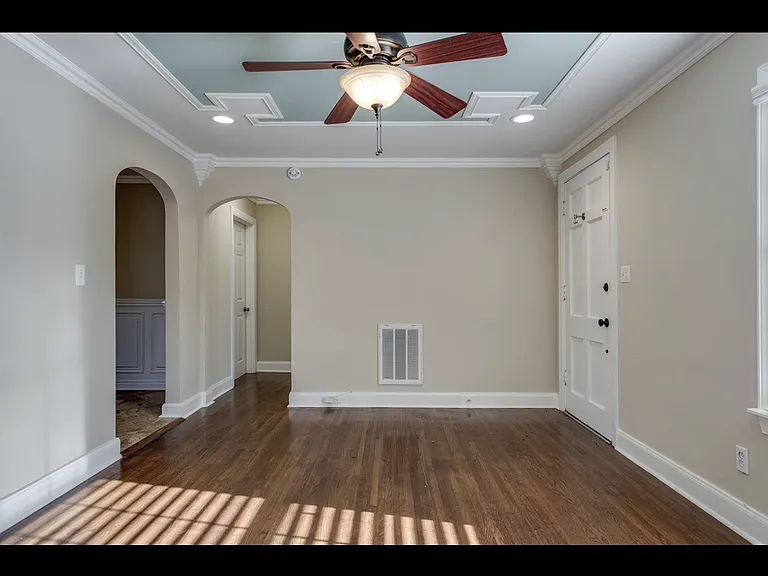 1143 Kirkland Ave #B — Photo 3