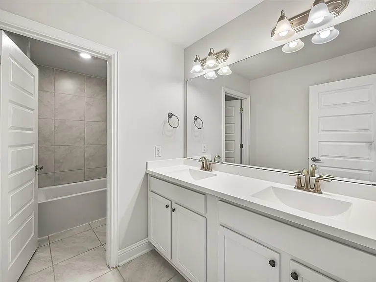 400 Camino Bay Dr — Photo 17