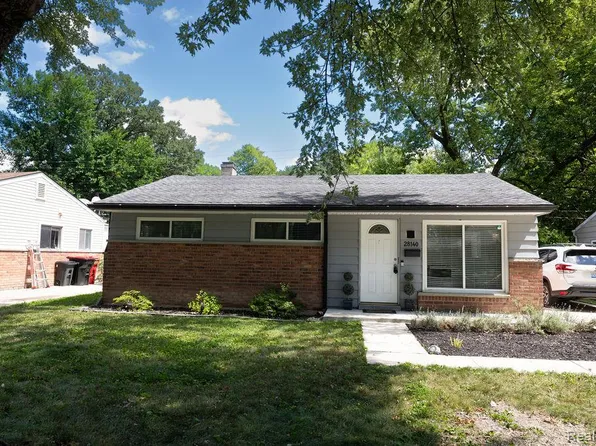 28140 Everett St, Southfield, MI 48076
