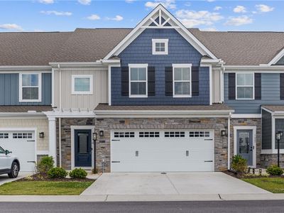 1621 Whistling Rd, Chesapeake, VA, 23323