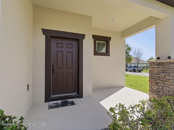 3rd image of 4924 Butler National Dr