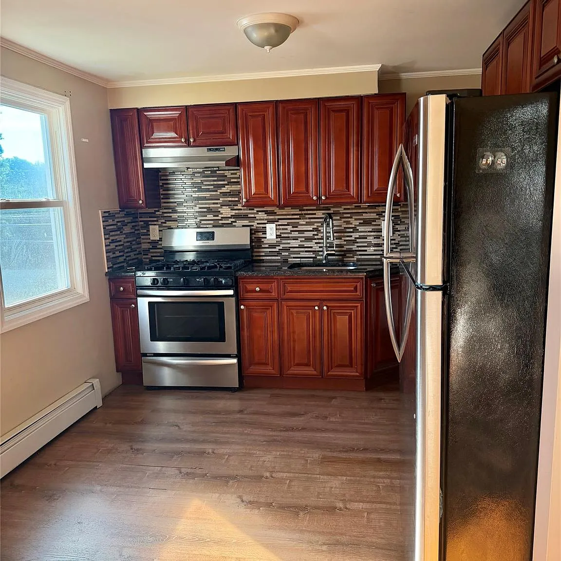 1 bed, 1.0 bath, 800 sqft, $2,200 — Photo 2