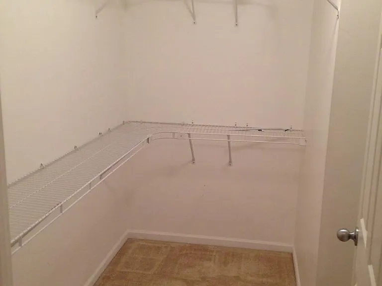 44227 Princeton Dr — Photo 31