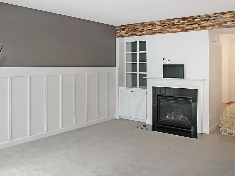 1023 Farrow Dr — Photo 3