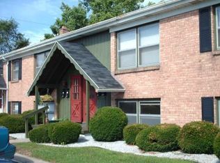 4177 Oak Park Dr SE, Grand Rapids, MI 49508