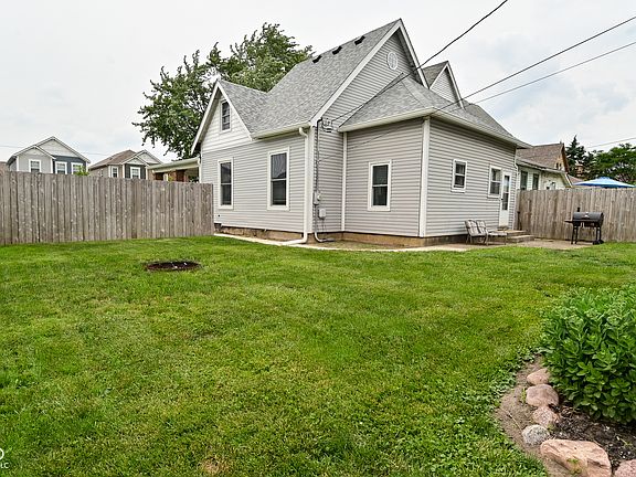 3rd image of 305 N Warman Ave