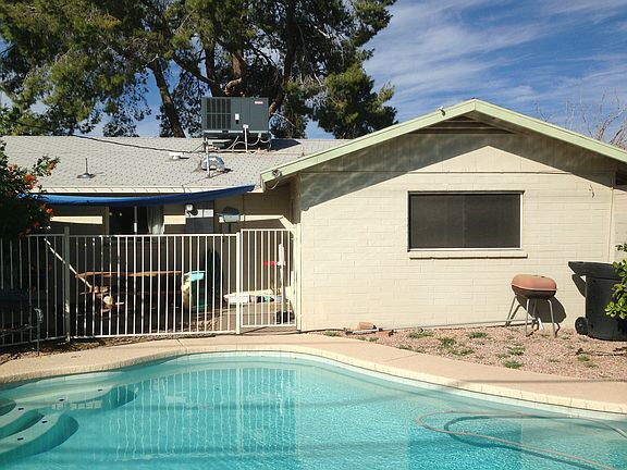 4th image of 1119 E Marigold Ln