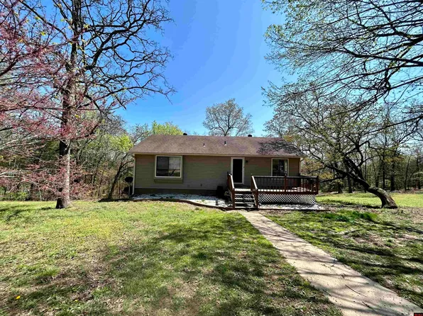 58 Kay St, Gassville, AR 72635