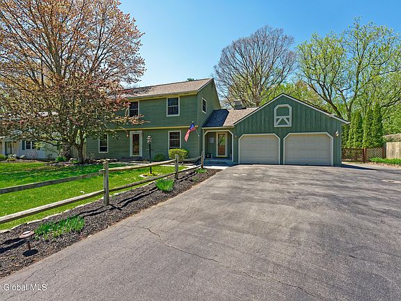 2nd image of 34 Velina Dr