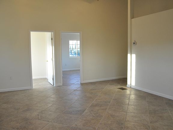 5th image of 624 Lancer Ln Unit D