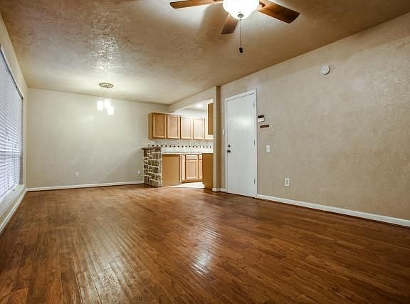 5th image of 1801 N Macarthur Blvd