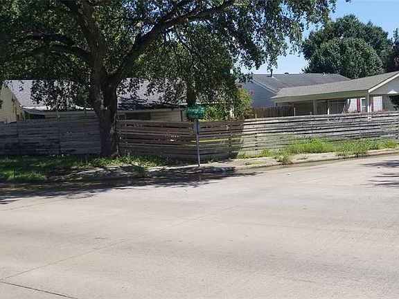 4th image of 3703 Penwood Way
