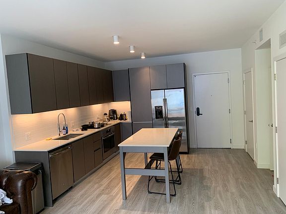 5th image of 242 NW 25th St #816