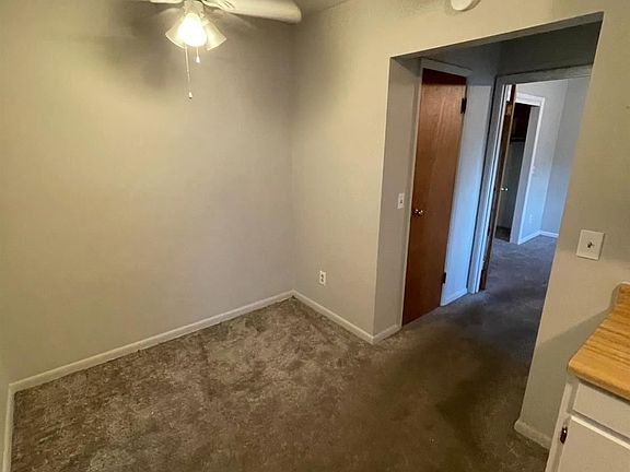4th image of 819 Rosemont Ave #17-17-17