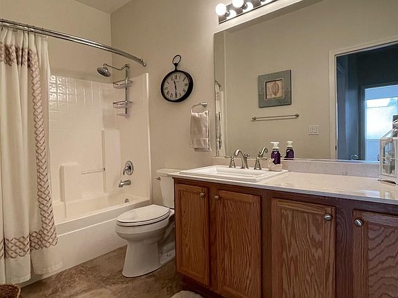 5th image of 1219 Bandtail Dr
