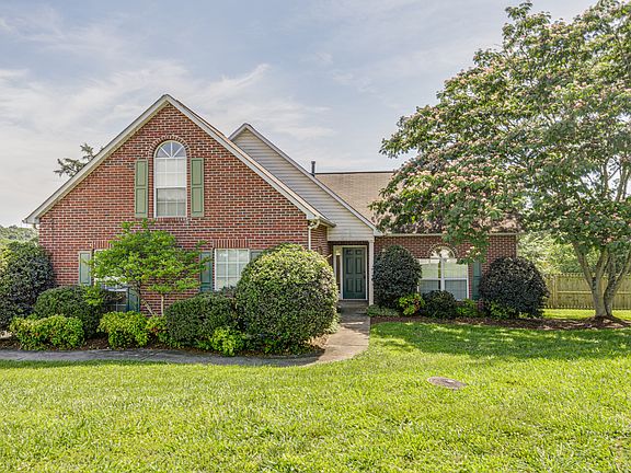 2nd image of 5506 Fair Oaks Ln
