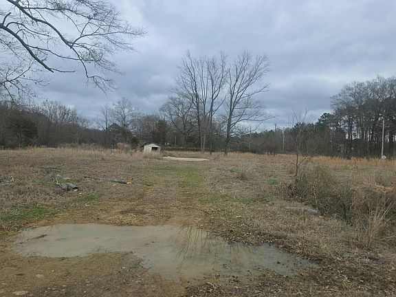 5th image of 296 Hickory Rd