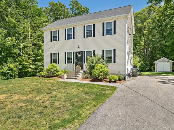 354 Sycamore St, Holbrook, MA 02343