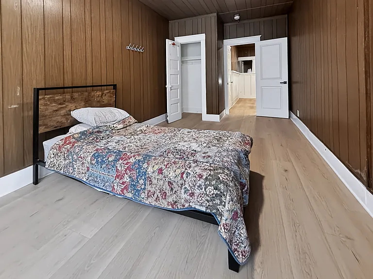 938 Everett St #1 — Photo 10