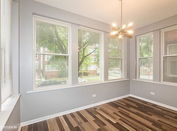 5th image of 6752 S Clyde Ave #1