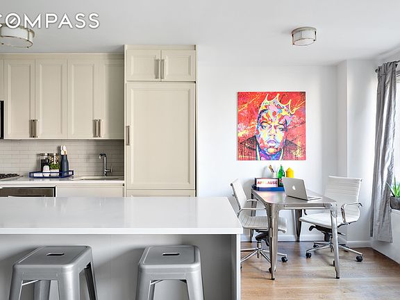 4th image of 95 W 95th St APT 4A