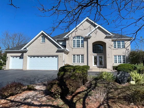 2078 Bluestem Pkwy, Lynwood, IL 60411