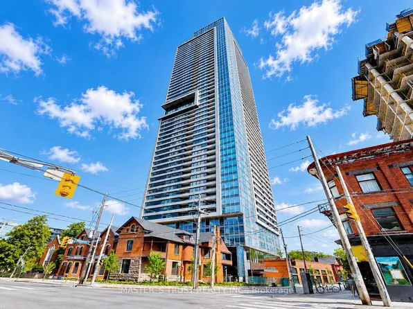 609 Sherbourne St, Toronto, ON
