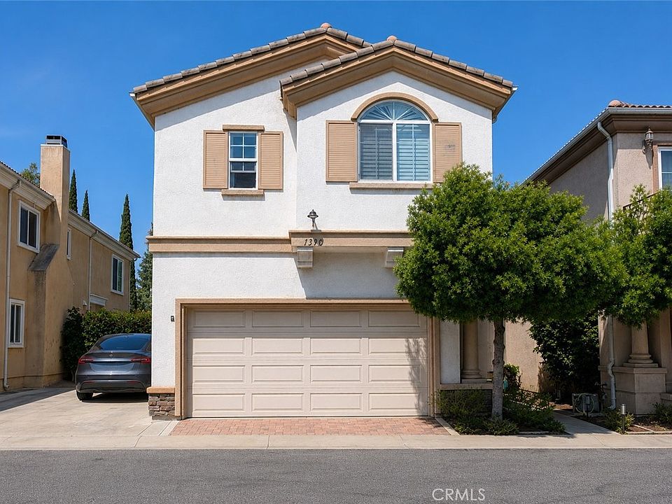 1st image of 1390 260th St