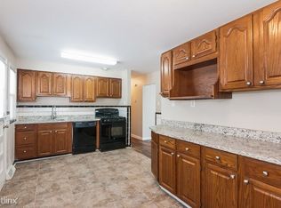 10538 Anson Dr, Saint Louis, MO 63137