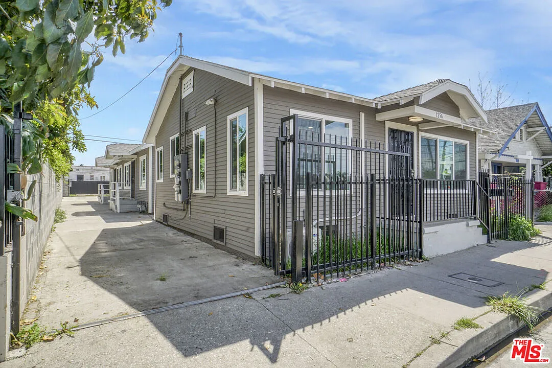 2 bed, 1.0 bath, 624 sqft, $2,900 — Photo 3