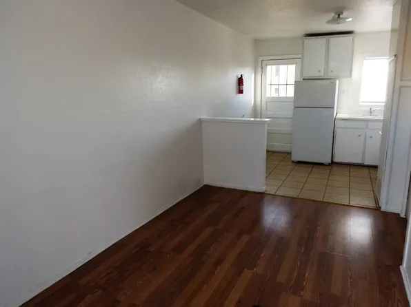 Parkview 825, 825 Parkview Dr APT 5, Las Cruces, NM 88001