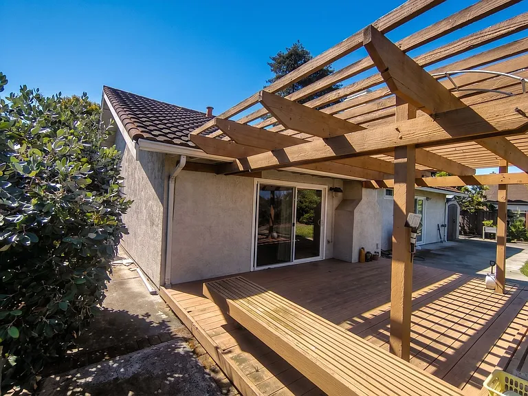 4653 Dinuba St — Photo 13