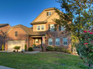 555 Falcon Trl, Niceville, FL 32578