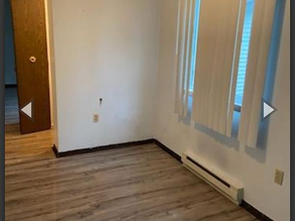 4th image of 504 4th St S #6