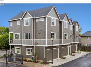 1016 NE 5th St #10, Gresham, OR 97030
