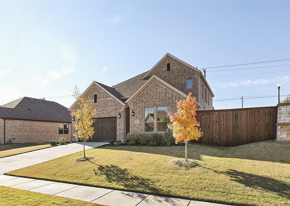 1st image of 2000 Bent Creek Way