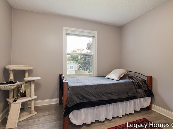 5th image of 4638 Flying Eagle Dr SE