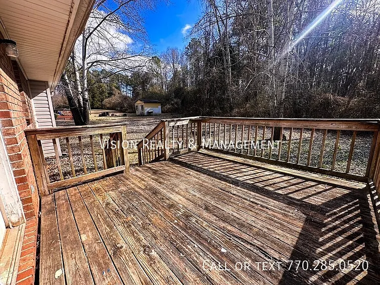 603 Henson Cir — Photo 16