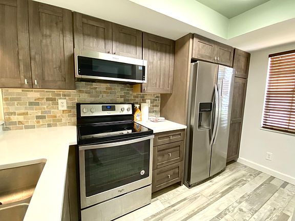 5th image of 905 Southridge Rd #D104