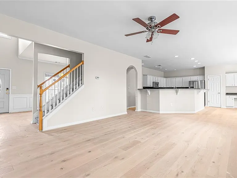 2030 Brook Meadow Dr — Photo 9