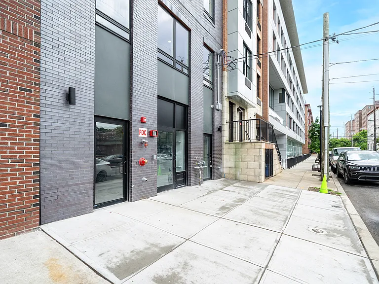 417 Jackson St #3 — Photo 22