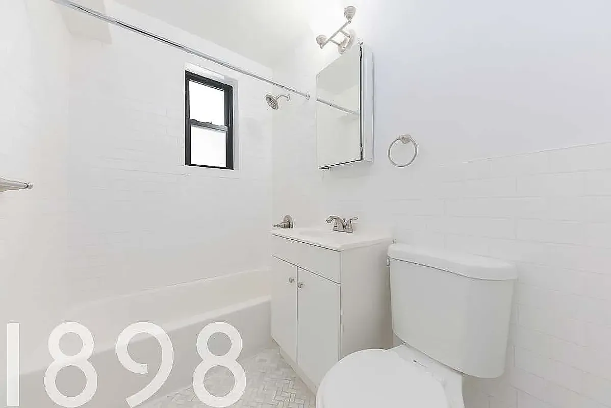 143-45 Sanford Avenue — Photo 4