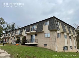 207 Water St APT 3, Brooklyn, MI 49230