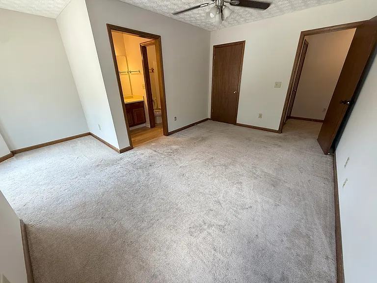 1112 Booth Ct SW #C — Photo 11