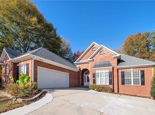 5770 Wembley Dr, Douglasville, GA 30135